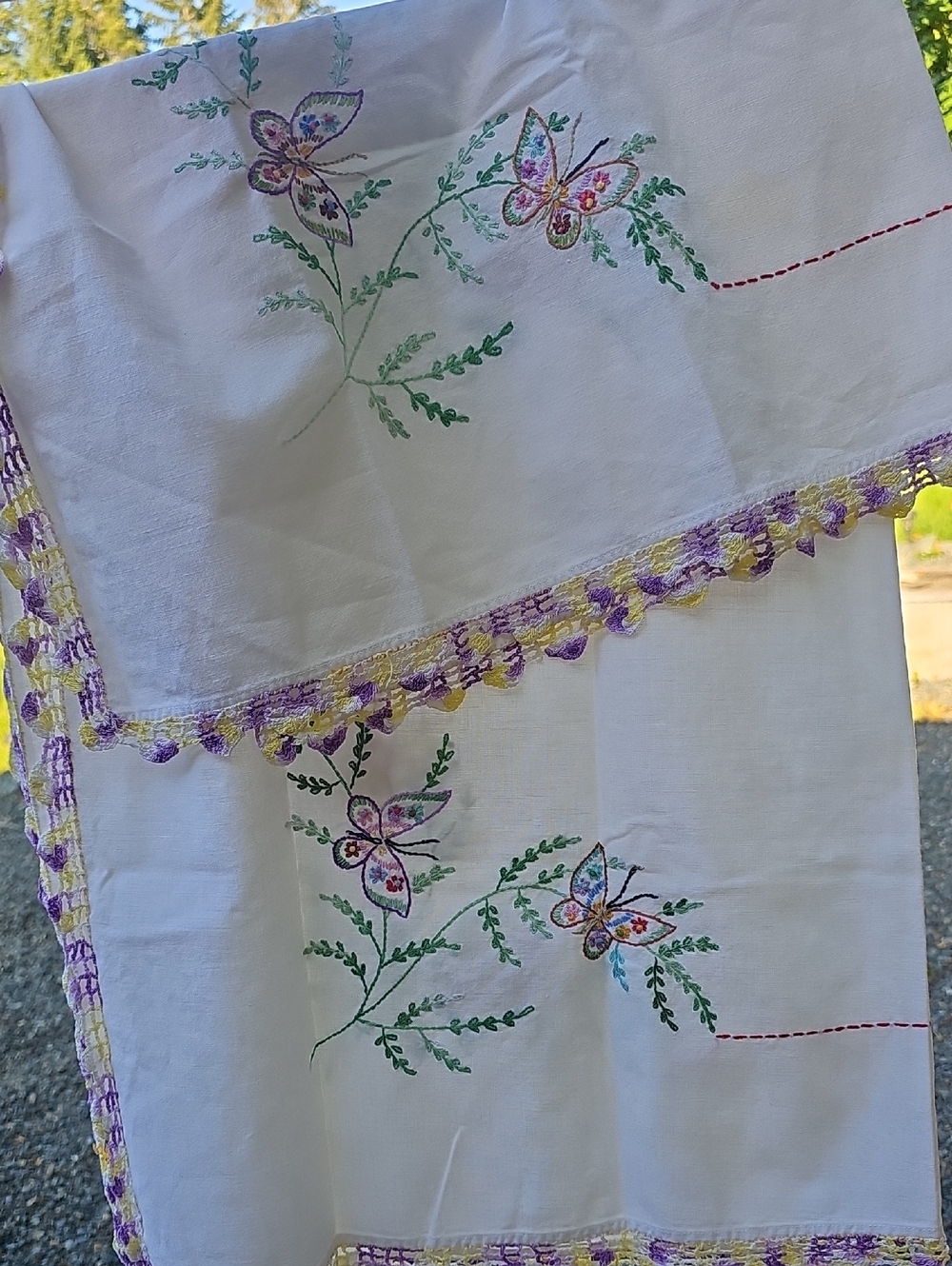 Embroidered Butterfly Linen Tablecloth with Crochet Edge - White & Purple
